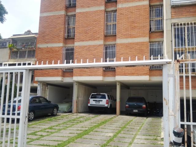 En venta apartamento Duplex en Montalbán I Caracas