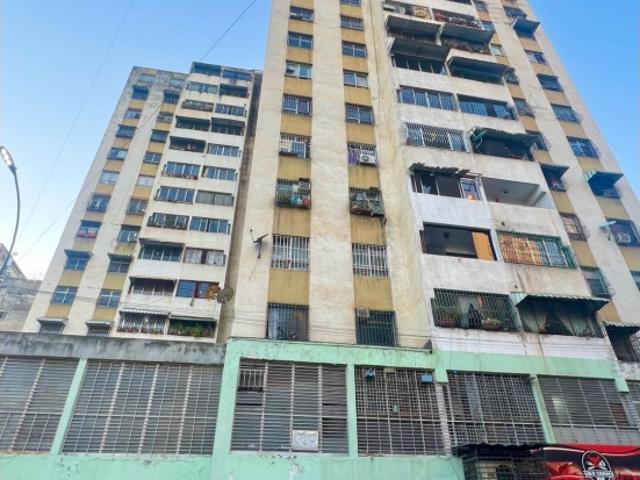 En Venta Apartamento en San Martín. Libertador Caracas