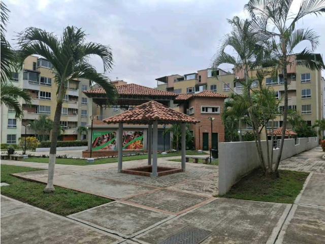 En Venta Apartamento San Diego. NLH