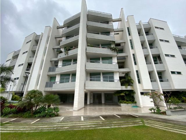 EN VENTA Apto.Triplex 322m2+150m2 Terr. La Castellana 3H+s/3.5B+S/6PE