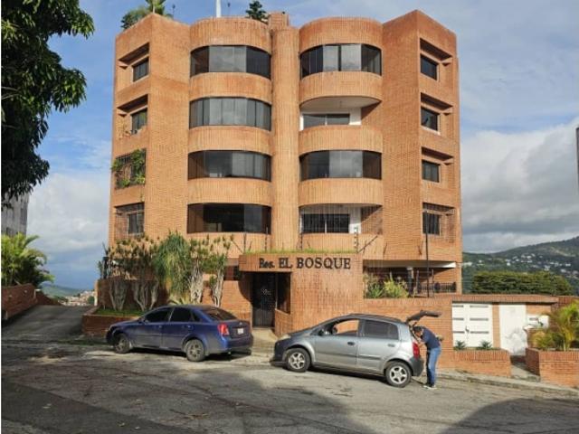 En Venta Bello apartamento en Urb Miranda Sucre