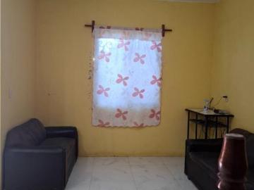 EN VENTA BONITA CASA AMPLIA EN COL. DONAJI