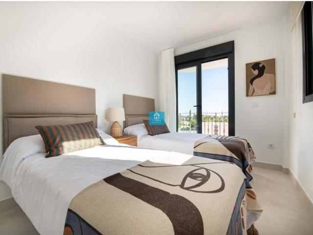 EN VENTA BUNGALOWS EN COX ALICANTE ESPAÑA. EN LA ZONA DE RESIDENCIAL SAN FERNANDO