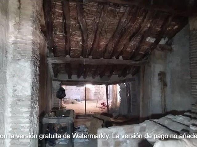 EN VENTA CASA A REFORMAR DE UNA PLANTA CON PATIO EN ONTINYENT VALENCIA