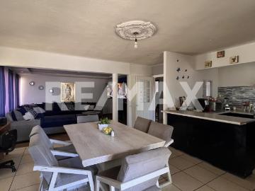 EN VENTA CASA, BODEGA Y TERRENO