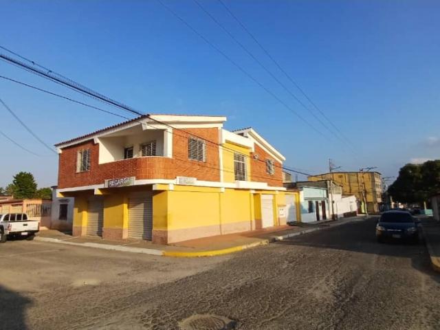 Casa Comercial en Venta en Chivacoa Yaracuy MGT 10030040