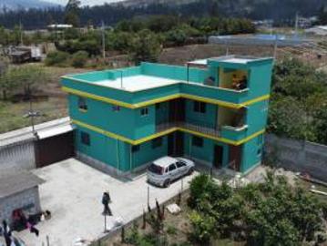 EN VENTA CASA CON TERRENO, SECTOR GUAYLLABAMBA