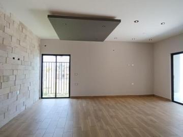 EN VENTA CASA DE UN NIVEL con 3 RECÁMARAS EN RESIDENCIAL LOMAS DE LA RIOJA