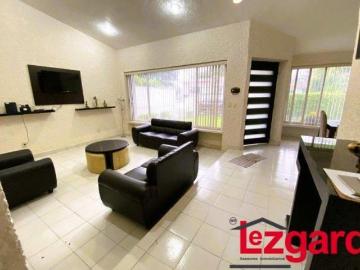 En venta casa de un piso en Lomas de Cocoyoc