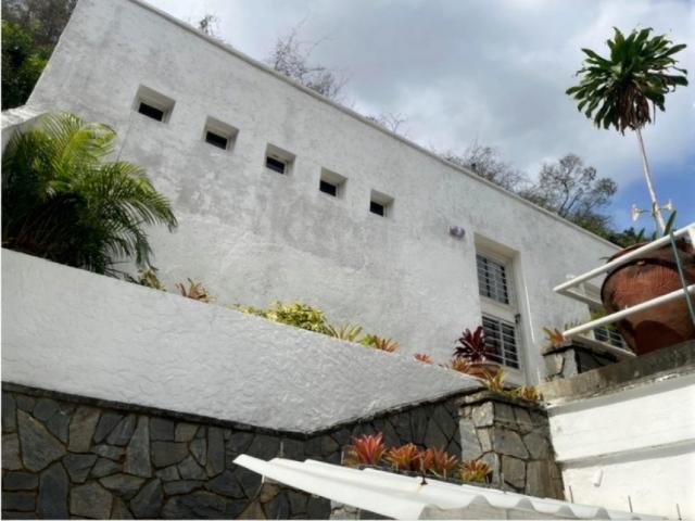 EN VENTA CASA EN CHUAO cerca cafetal