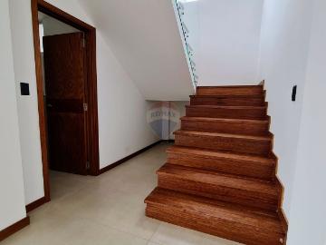 En Venta Casa en Conjunto en Tumbaco