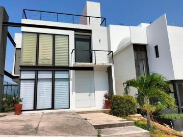 En Venta Casa en Fraccionamiento La Vista al Poniente de Tuxtla Gutiérrez