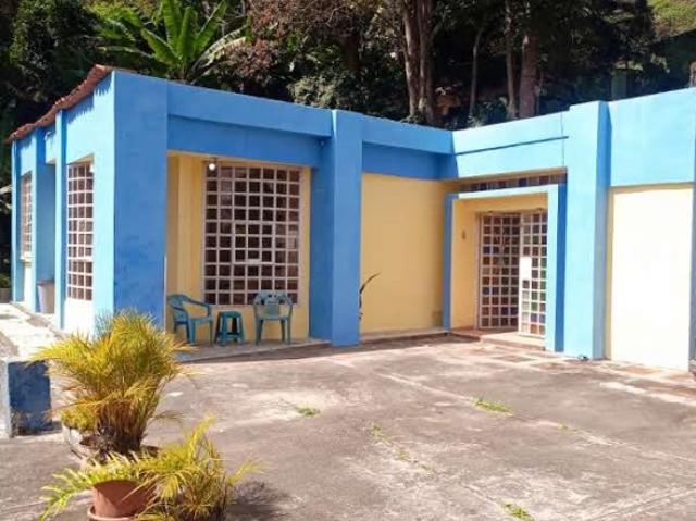 En Venta Casa en La Suiza San Antonio de Los Altos