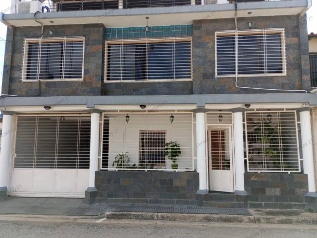 En venta casa en Turmero Aragua