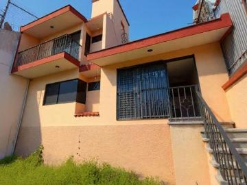 EN VENTA CASA SOLA EN CUERNAVACA