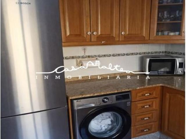 En venta chalet pareado en La Nucia