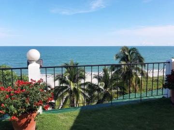 En venta de oportunidad espectacular casa de playa en Cocle 25 7754 EMB