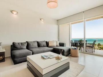 EN VENTA DEPARTAMENTO EN AMARA RESIDENCIAL, FRENTE AL MAR