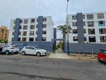 EN VENTA DEPARTAMENTO EN PRIMER PISO CON ESTACIONAMIENTO