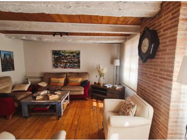 EN VENTA DOS PISOS EN TUDELA DE DUERO
