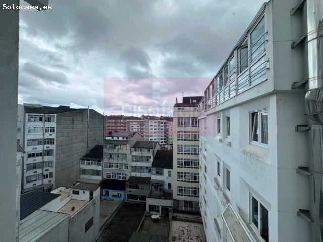 En venta dúplex de cuatro dormitorios uno abajo y dos baños a un paso del