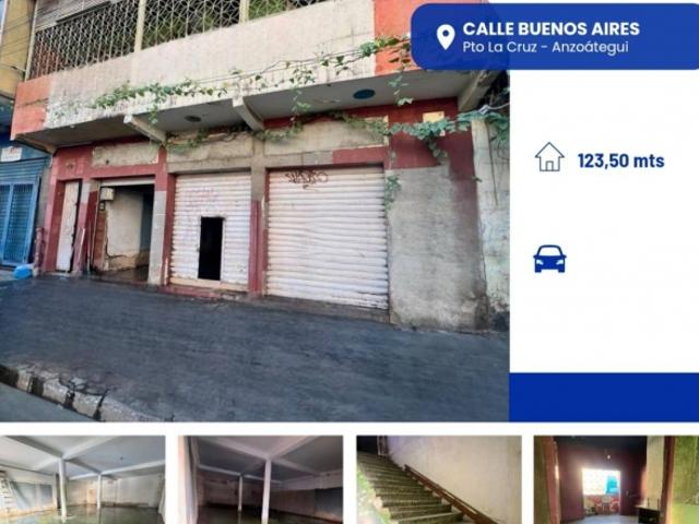 EN VENTA EDIFICIO CALLE BUENOS AIRES PUERTO LA CRUZ VE03 0992EB MPECK