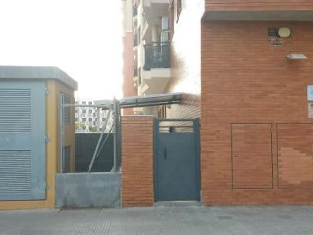 EN VENTA EN EXCLUSIVA PLAZA DE GARAJE CALLE ALICANTE 26 CALLE CALDERON DE LA BARCA