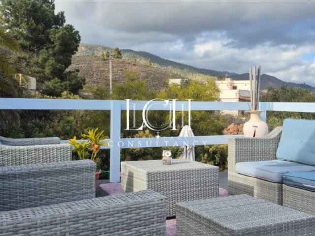 En venta: Encantadora casa de campo en El Frontón