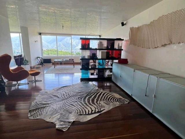 EN VENTA Espectacular Apartamento 240m2 Lomas del Mirador 3/4/2