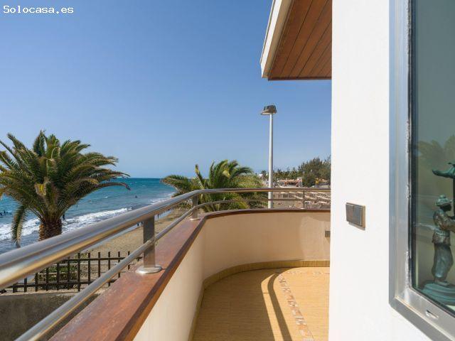 En venta Espectacular propiedad en primerisima linea de playa de San Agustin, Gran Canaria