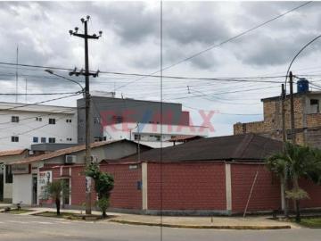 En Venta: Esquina Comercial Espectacular !