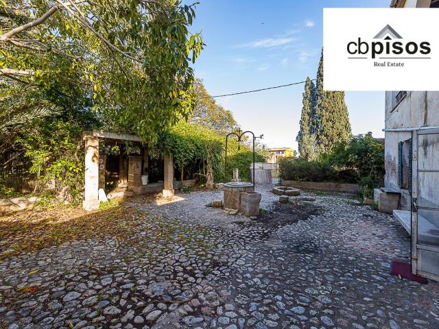 EN VENTA MASÍA CON AMPLIO TERRENO EN MARRATXÍ