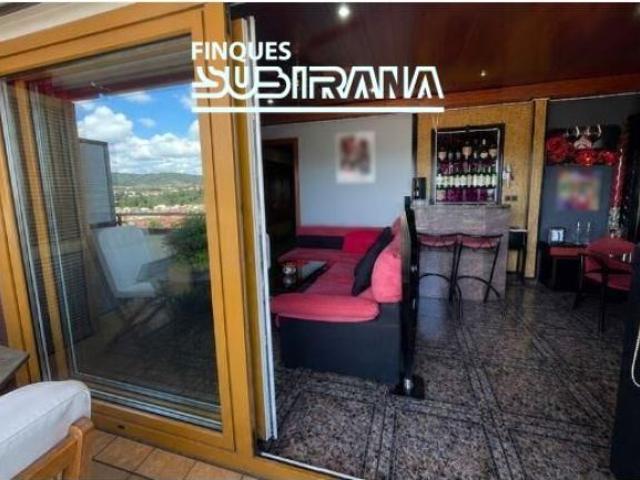 EN VENTA FANTÁSTICO ÁTICO CON VISTAS PANORÁMICAS A IGUALADA
