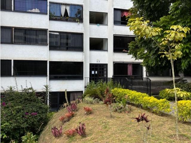 En Venta Hermoso Apartamento en el Solar de la Quinta