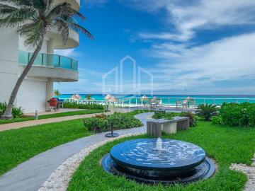 EN VENTA. Hermoso Departamento frente a las impactantes playas de Canc?n. Bay View Grand