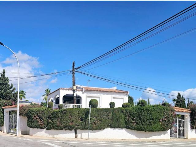 En Venta L'Alfas del Pi Alicante