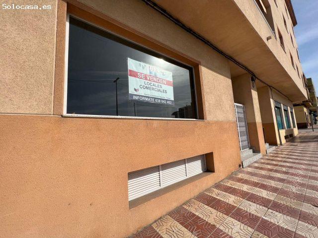 En venta local comercial de 205.40 m², en el centro de Teulada