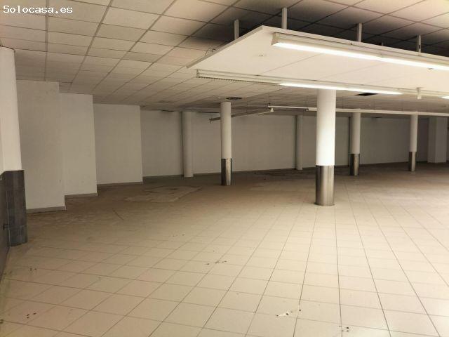 EN VENTA LOCAL COMERCIAL DE 616M2 EN GRAN VIA MONTEBLANCO