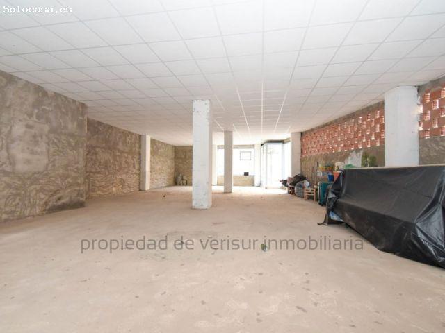 ¡EN VENTA! LOCAL COMERCIAL EN EL CENTRO DE ÁGUILAS