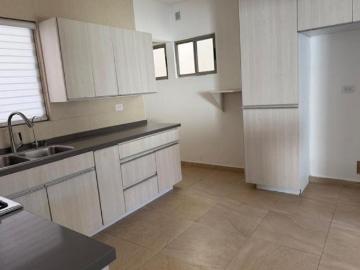 En venta o renta bonita casa en Residencial Las Misiones 5
