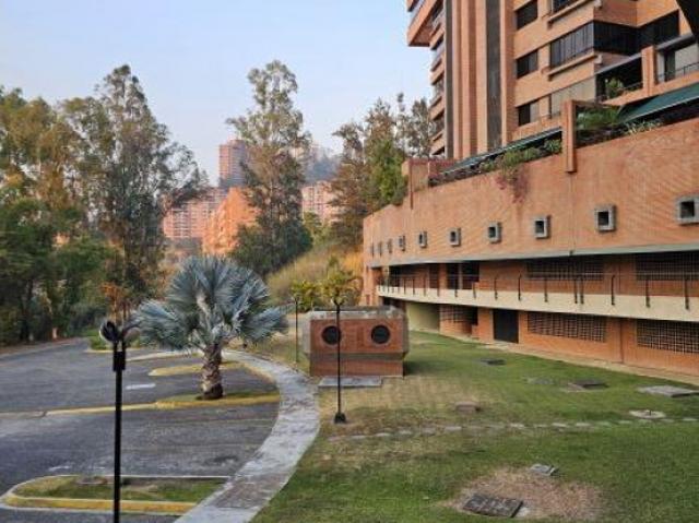 En Venta Penthouse en Res. La Tahona Baruta