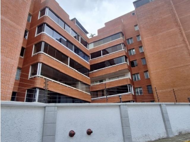 En Venta Penthouse El Picacho Edificio Trebol Hill