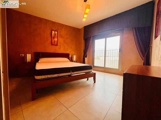 EN VENTA PISO SEMI NUEVO DE 3 DORMITORIOS Y 2 BAÑOS EN RIO CUARTO!
