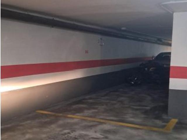 EN VENTA PLAZA DE GARAJE EN CALLE IRIS