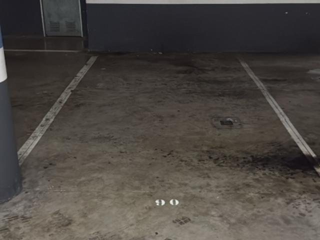 EN VENTA PLAZA DE GARAJE EN LOS ABRIGOS Nº 90