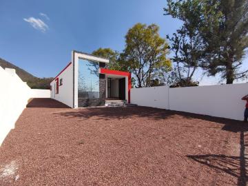 EN VENTA PRECIOSA CASA NUEVA DE 3 RECAMARAS, DISEÑO EXCLUSIVO, TERRENO ENORME, 1 PLANTA, San Juan del Río