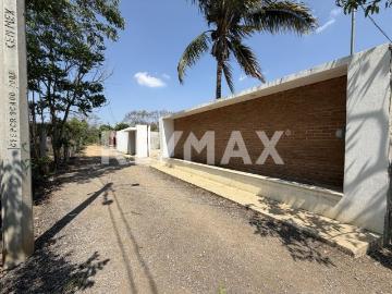 En venta residencia de un nivel con amplio terreno, Ocozocoautla, Chiapas