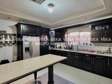 EN VENTA RESIDENCIAL LOS LEONES