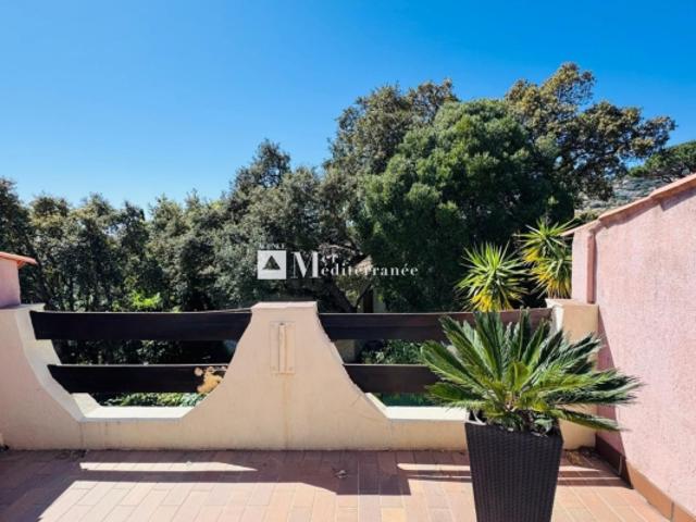 EN VENTE Appartement dernier étage à Cavalaire Sur Mer 832