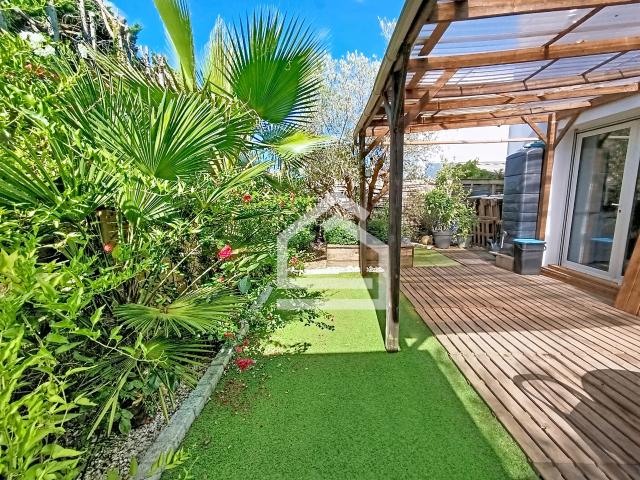 En vente au Taillan Médoc: villa avec terrasse avec CADRE D'ENVIES